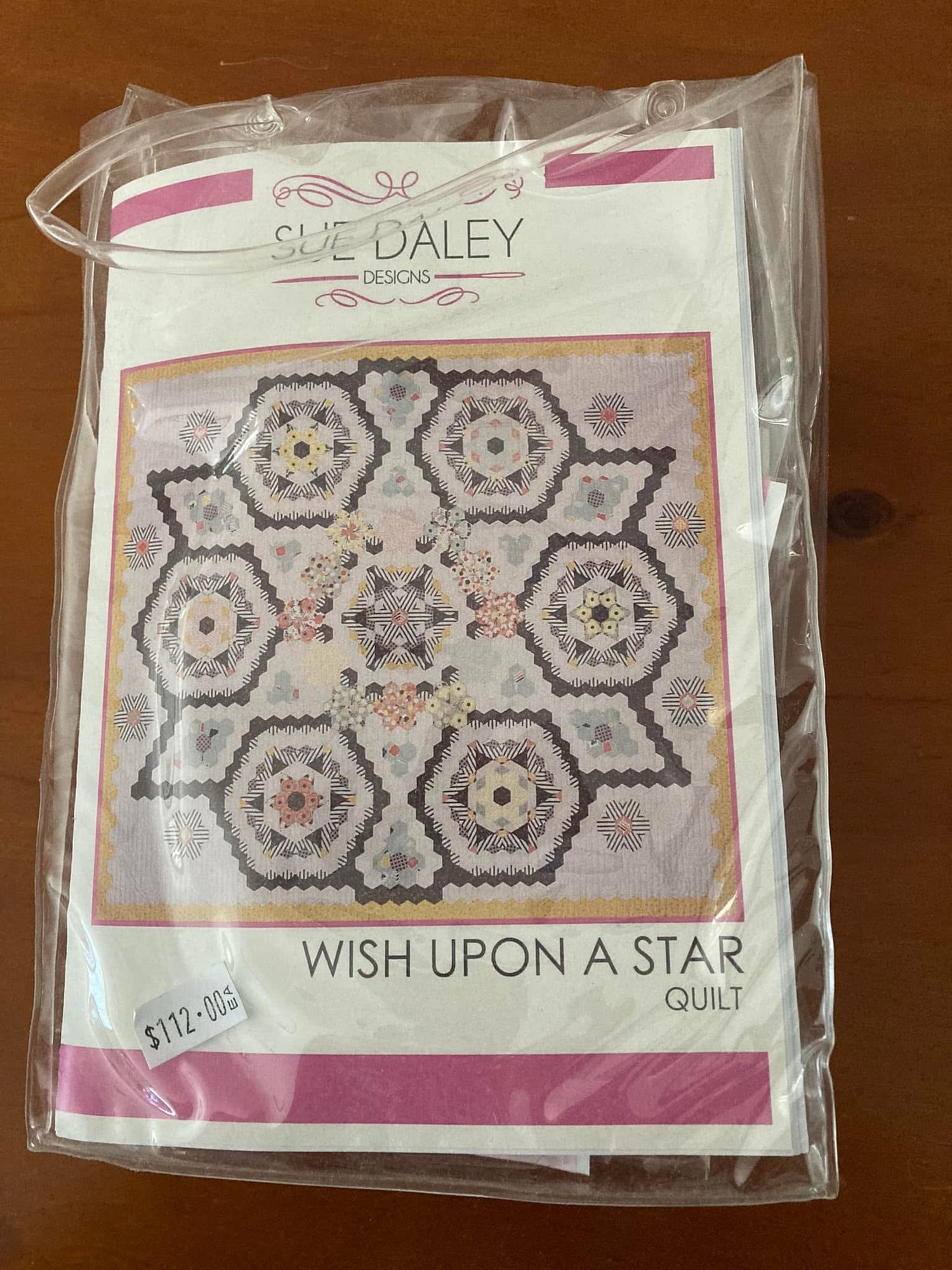 Patchwork and quilting supplies including templates, rulers and craft tools - quality materials for quilters