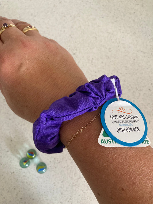 Discreet Fidget - Wrist Hair Scrunchie (Purple)