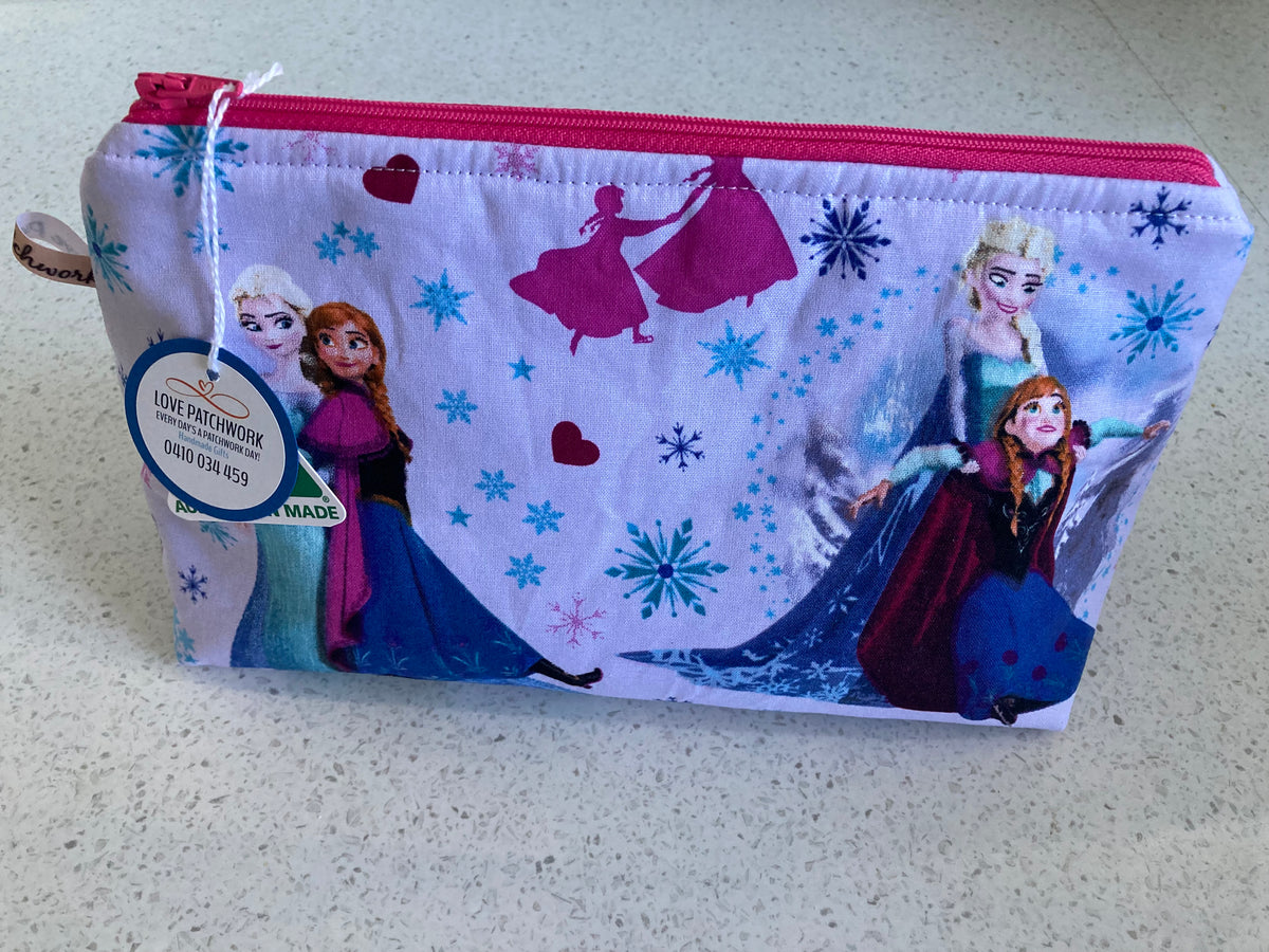 Frozen Character Print Zipper Pouch