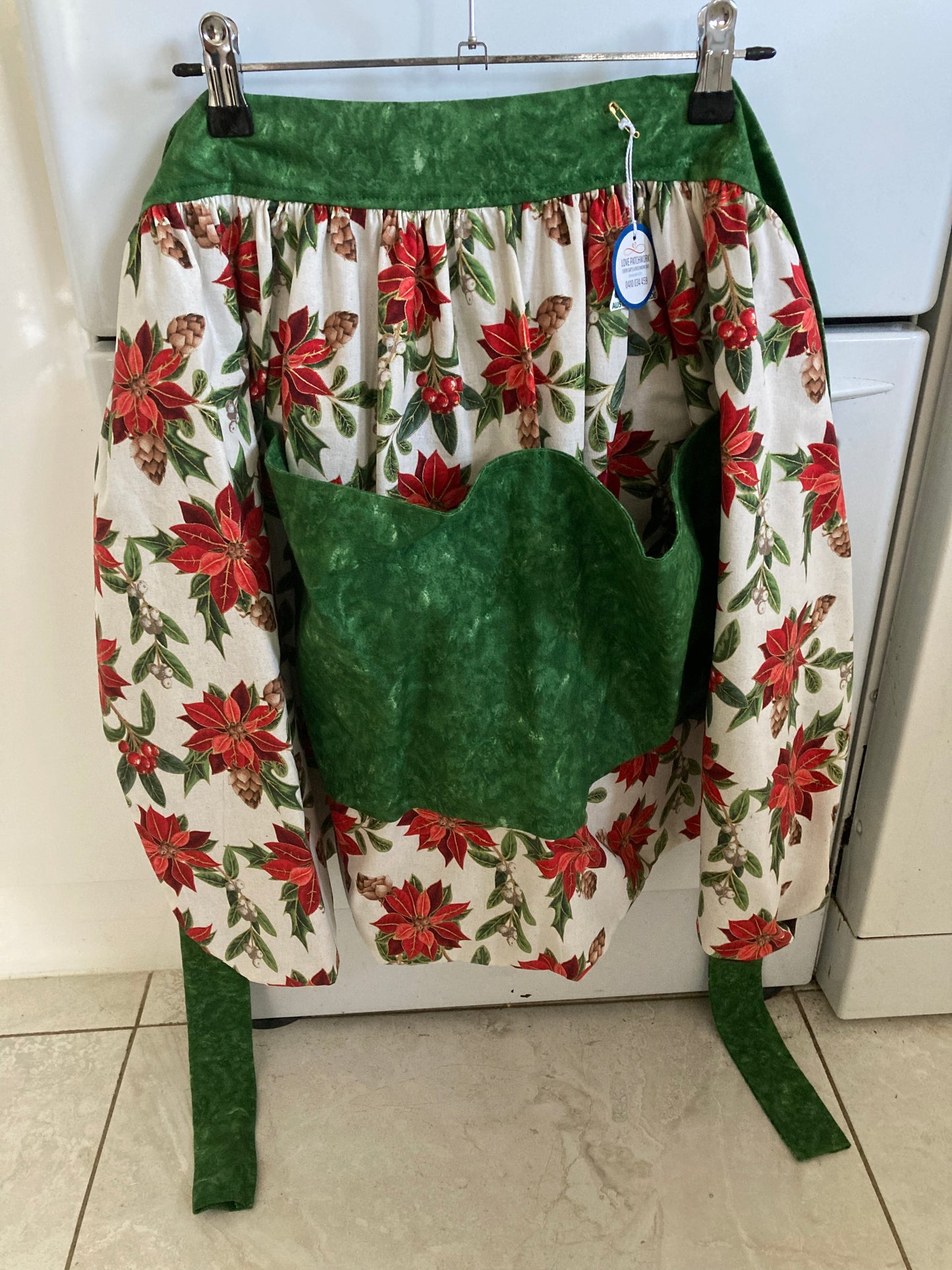 Christmas Waist Apron - Reversible Festive Hostess Gift
