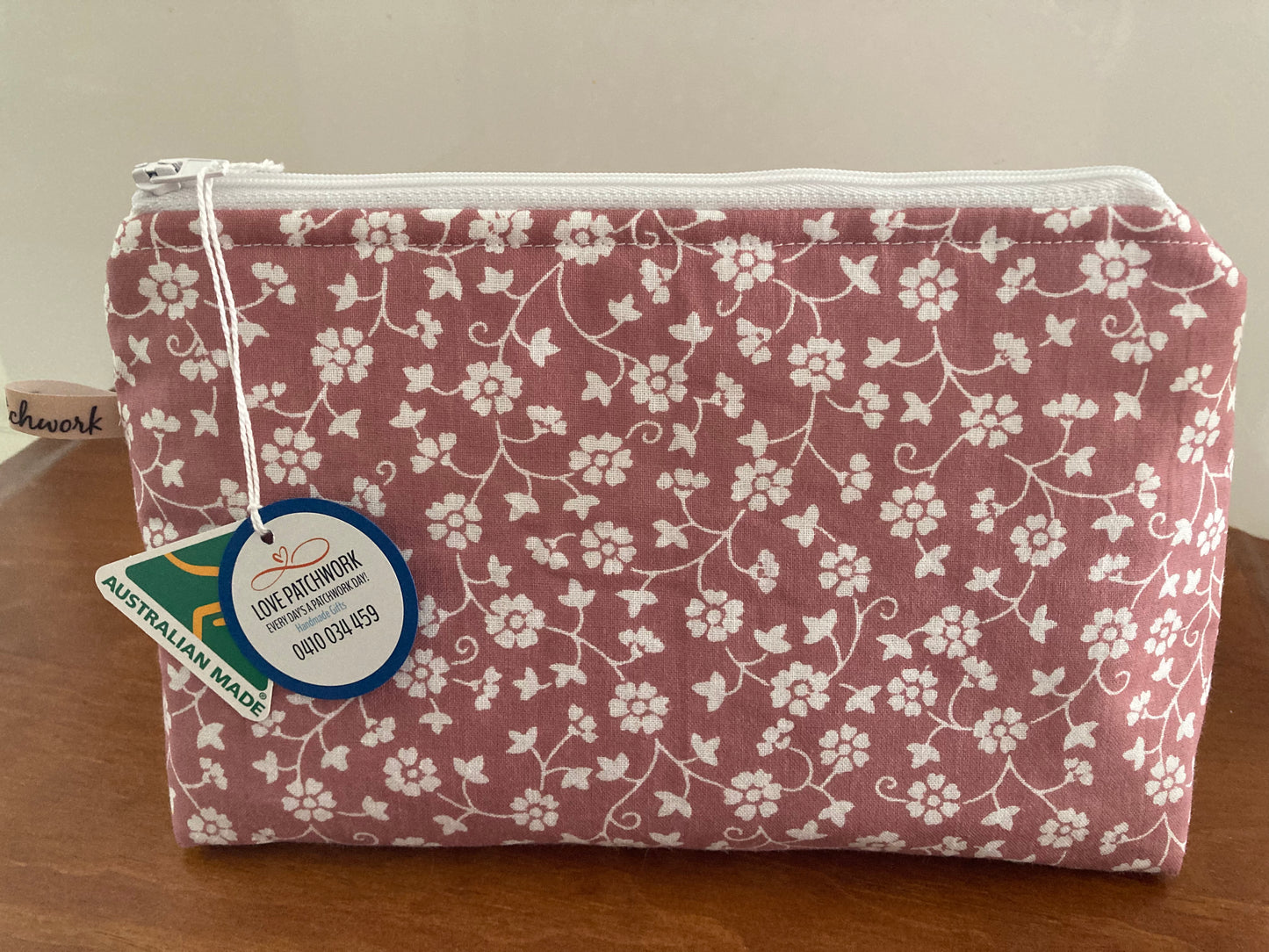 Gift Sets - Helping Hand Playing Card Holder & Pouch