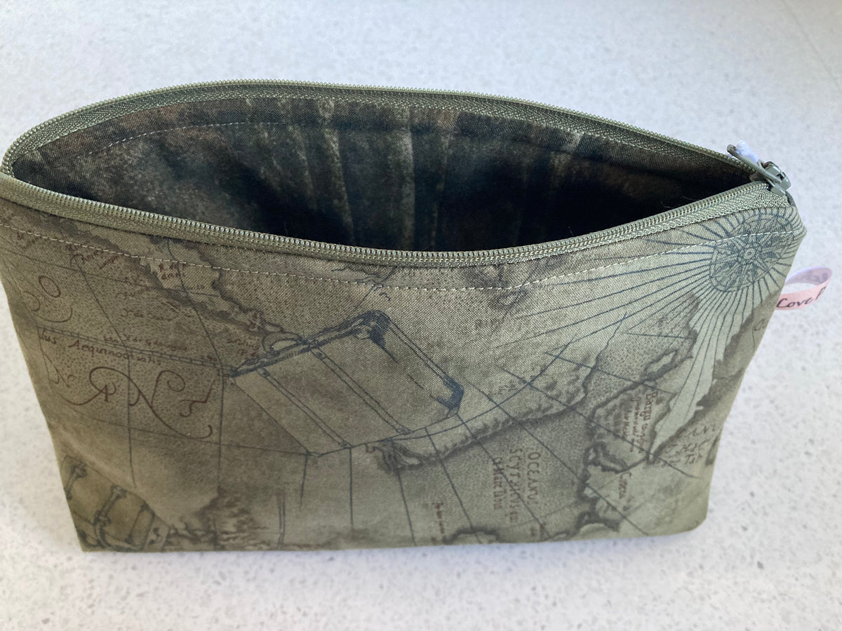 Traveller Print Zipper Pouch - Handmade Travel Gift