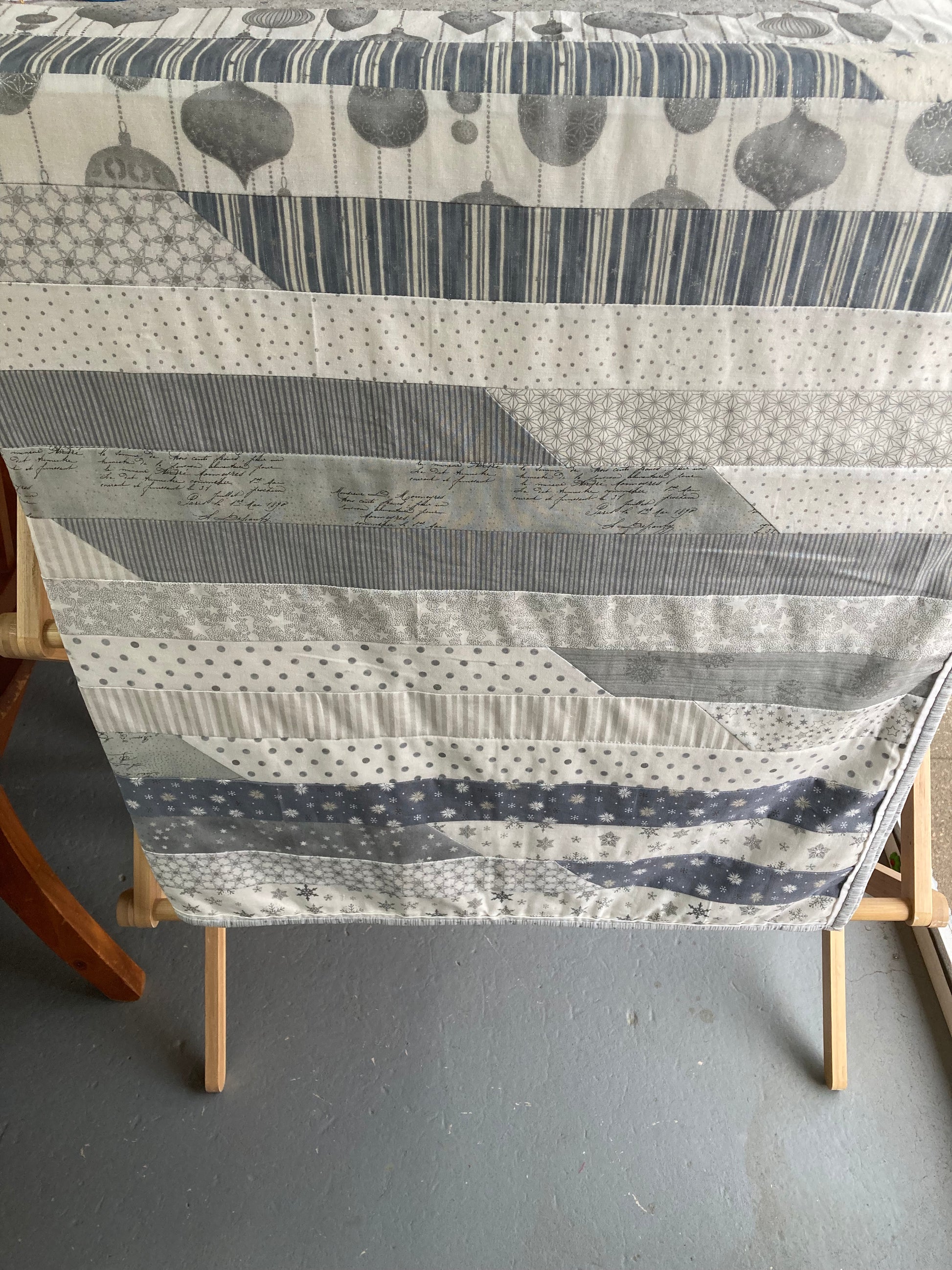 Patchwork Quilt for Baby's First Christmas to enjoy the Magical Moments playing on the floor Playmat to Single Bed Size - Love Patchwork