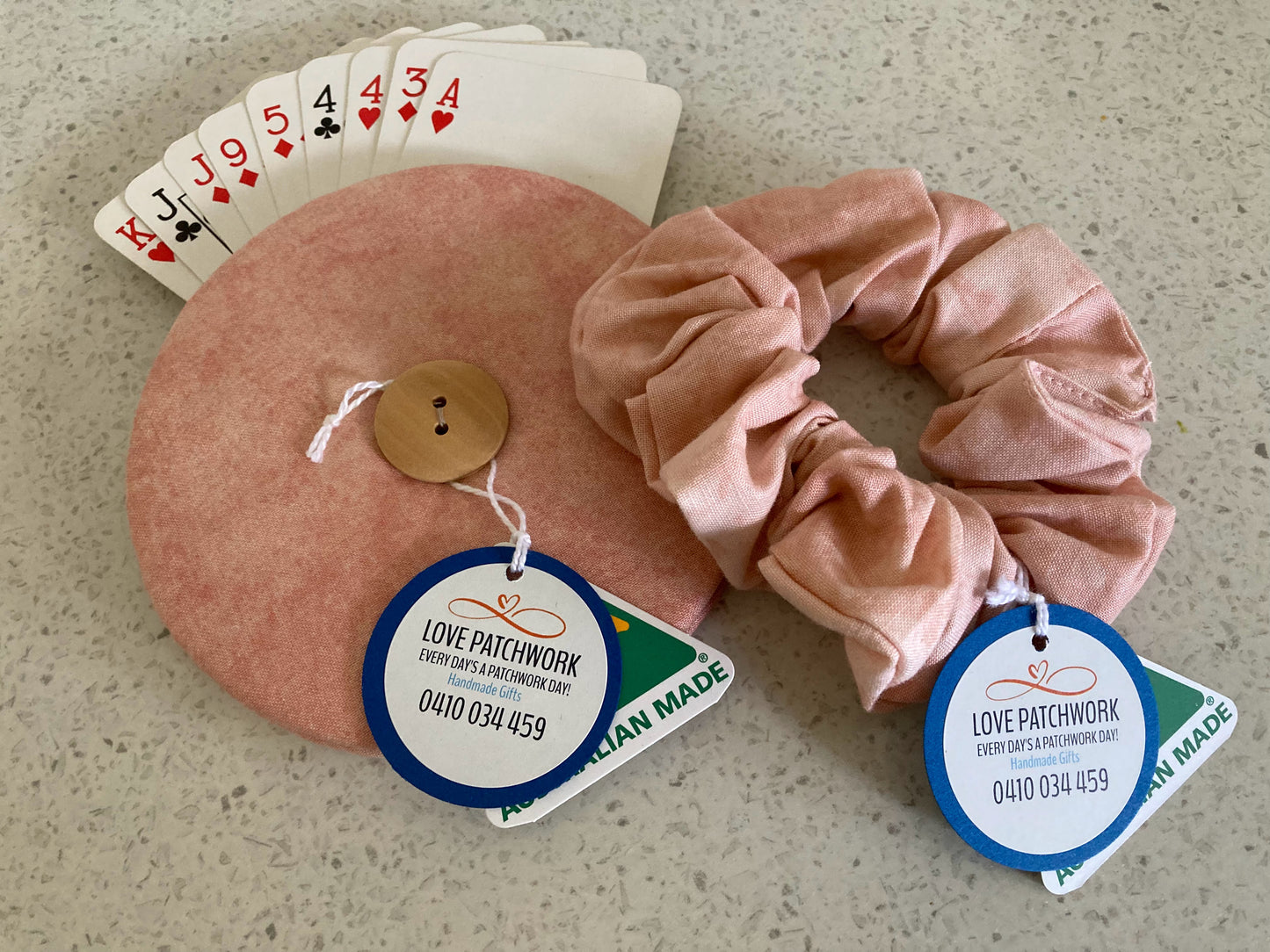 Gift Sets - Helping Hand Playing Card Holder & Hair Scrunchie (Pink)