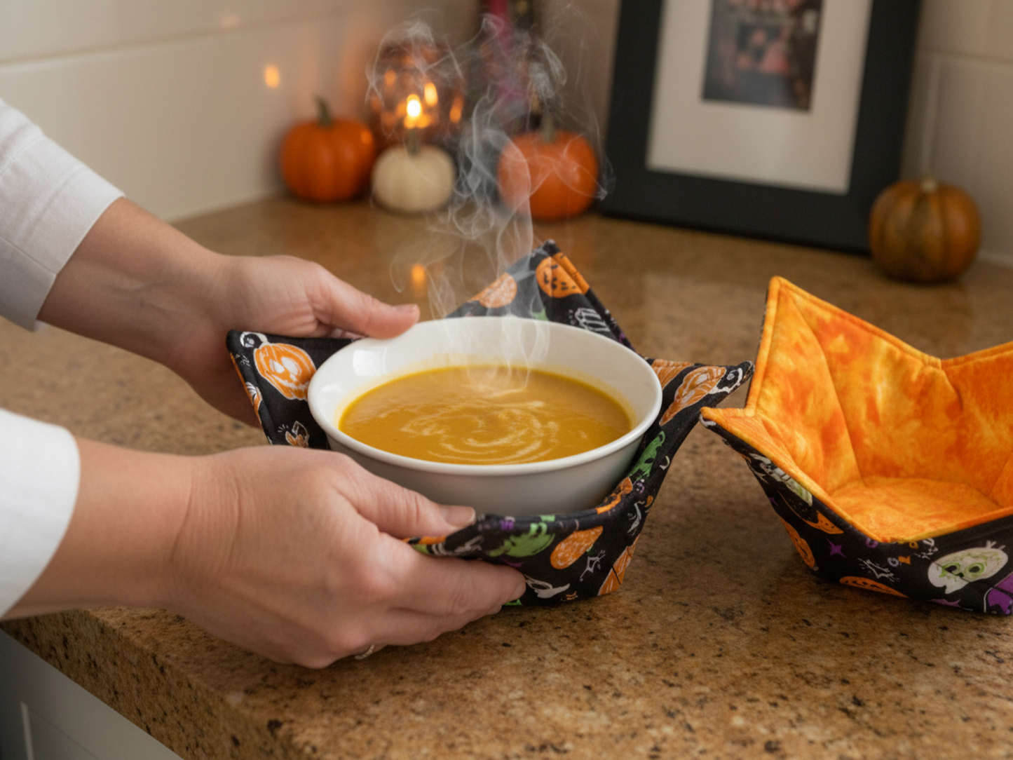 Halloween microwave bowl holder set of 2 in use